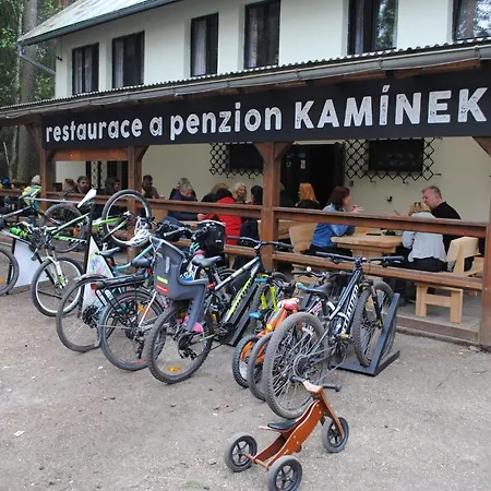 Penzion A Restaurace Kaminek Doksy  Exterior photo
