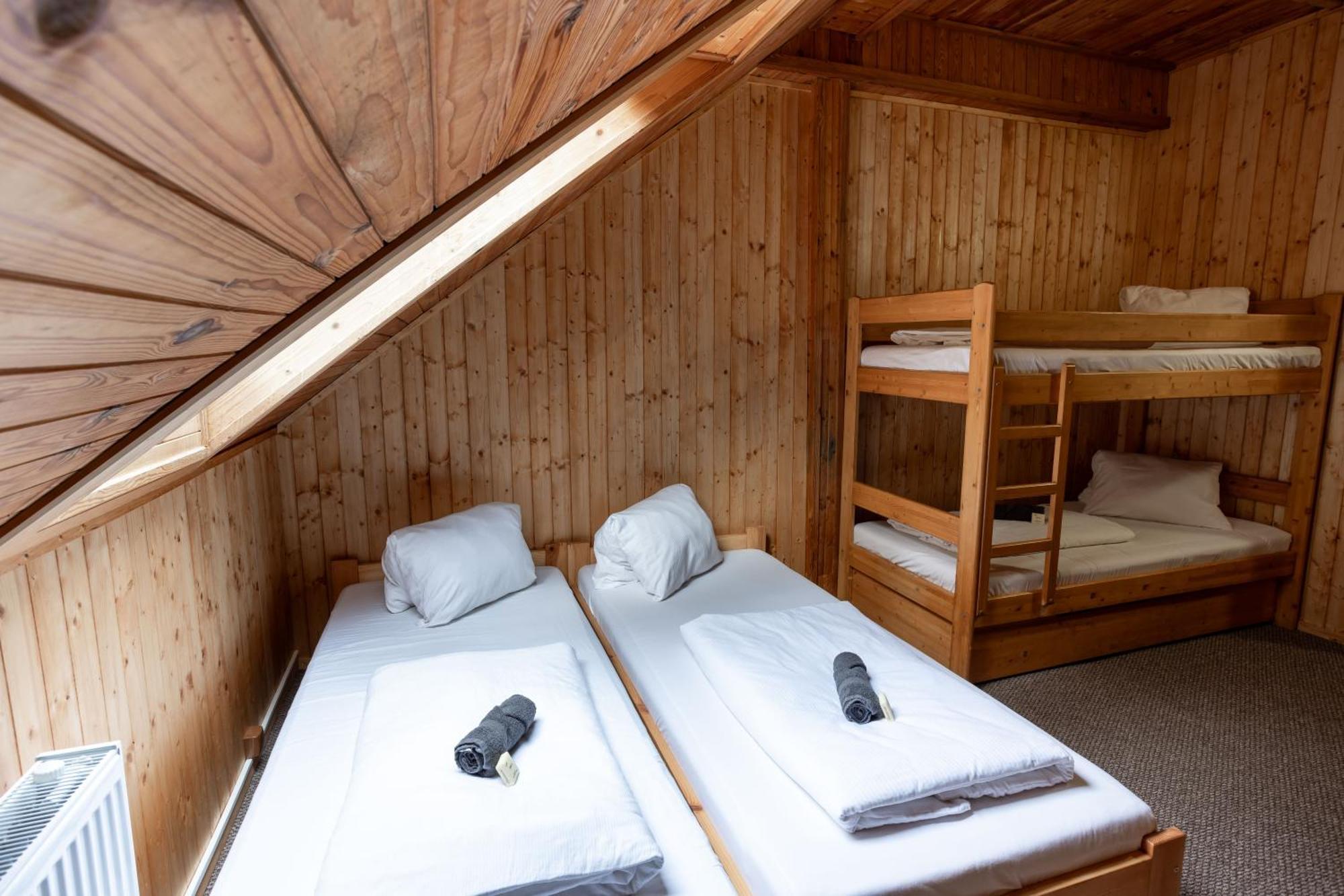 A Restaurace Kaminek Gasthof Doksy (Liberec)