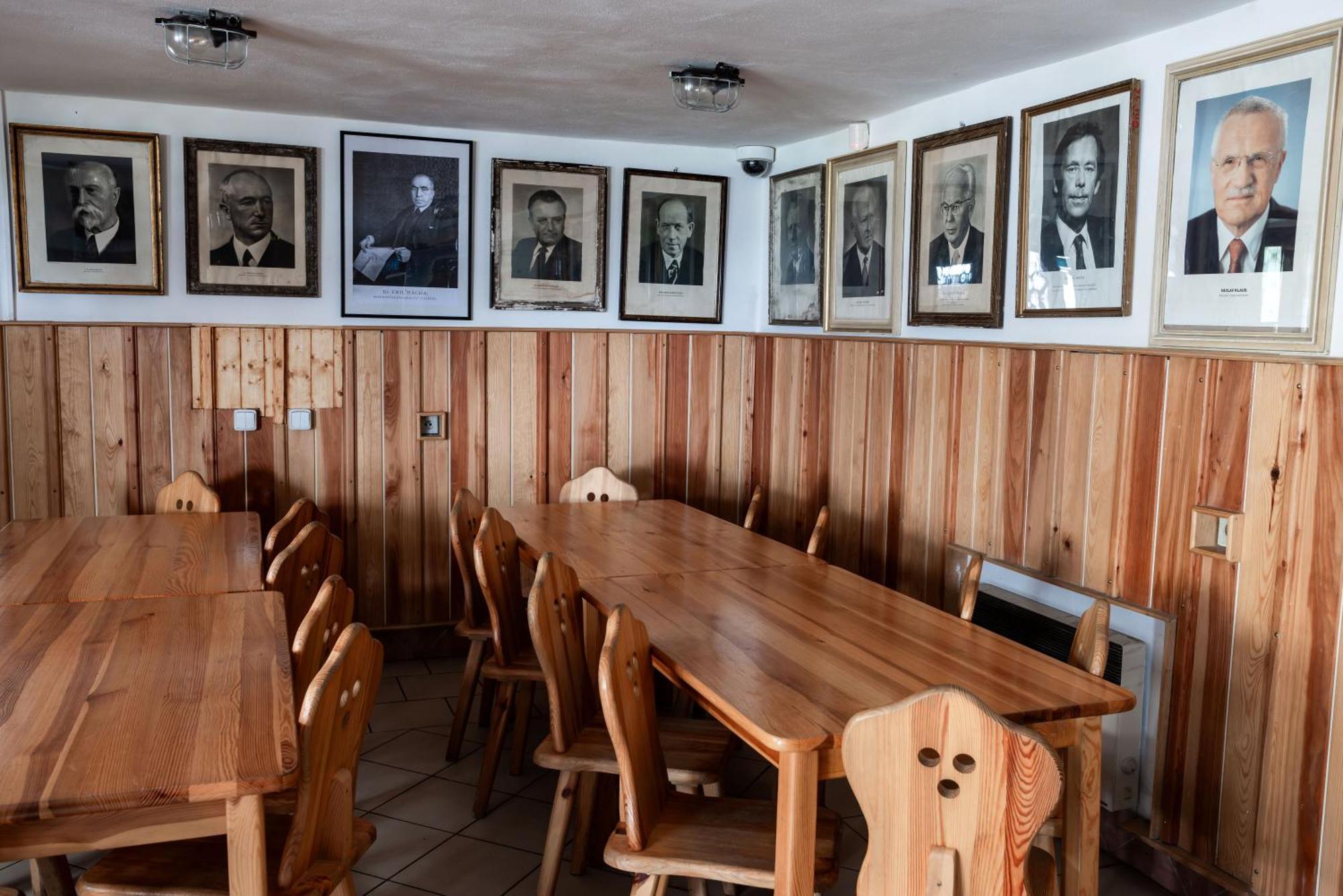 Gasthof A Restaurace Kaminek Doksy (Liberec)