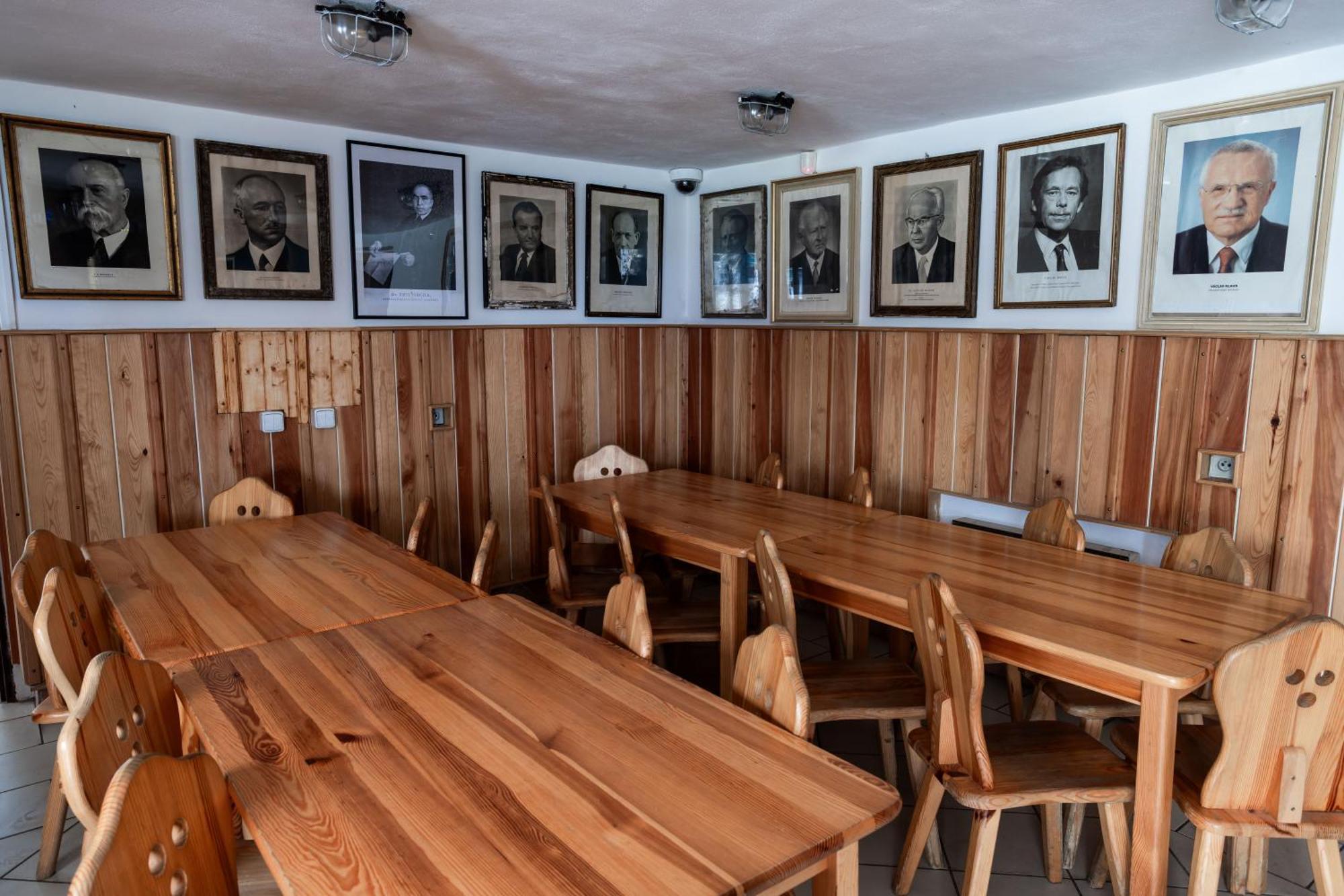 A Restaurace Kaminek Gasthof Doksy (Liberec)